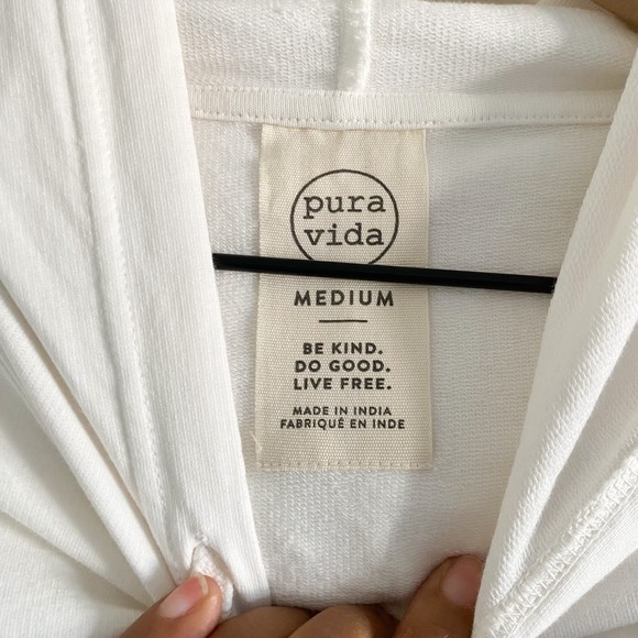 Cropped Pink Ambre Hoodie - Picture 7 of 7